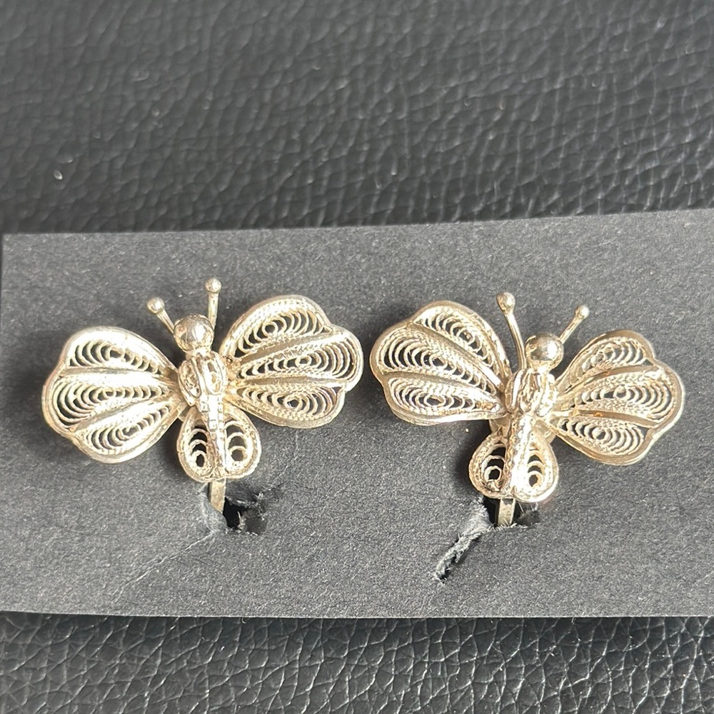 Vintage Silver Filigree Screw back / Clip on Butterfly Earrings